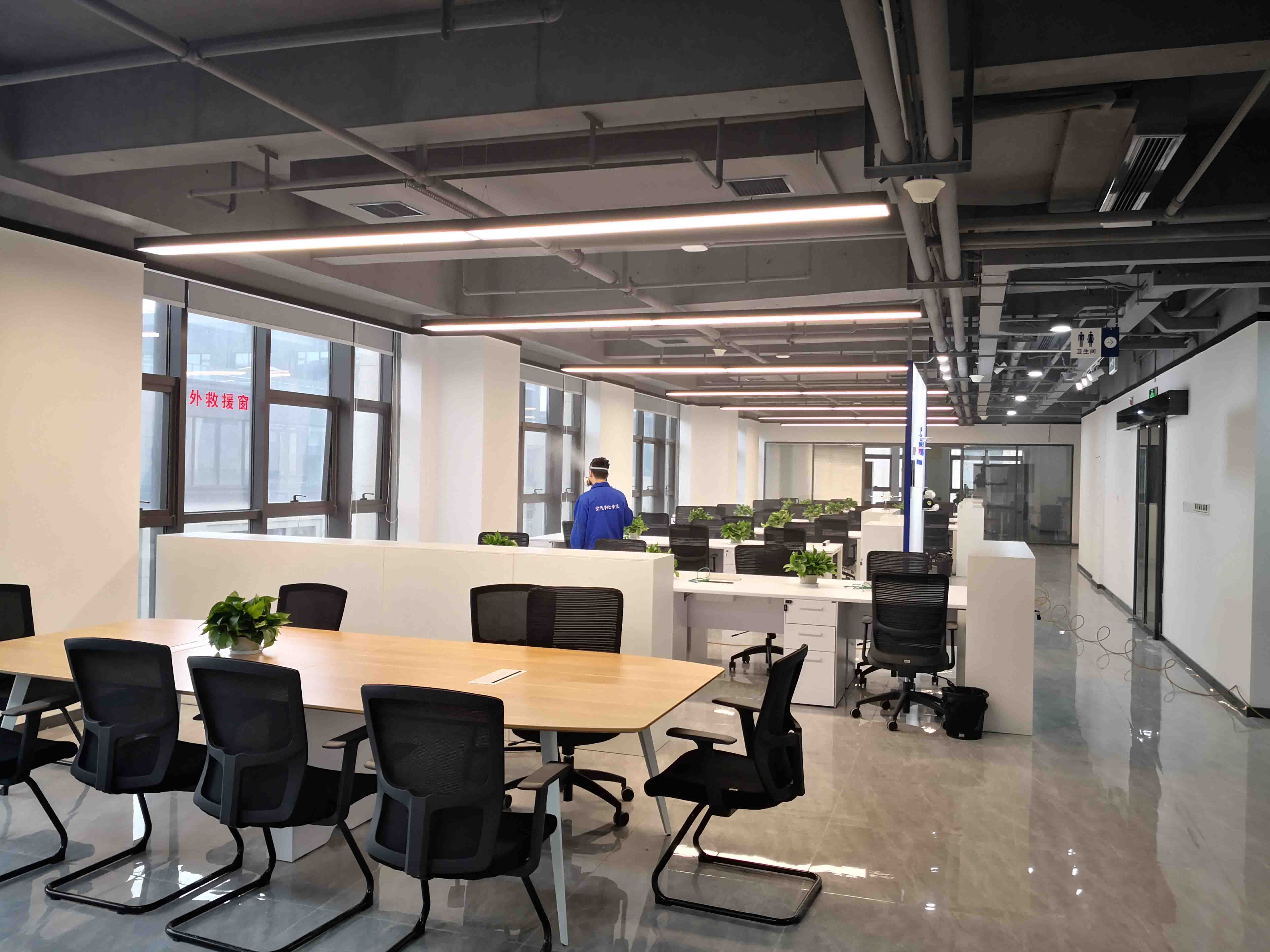 �ؑc�WУ����ȩ��˾